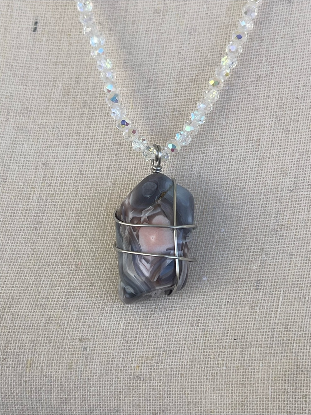 African Agate Necklace Stainless Steel Wire Wrap on White AB Glass Beads - Picture 4 of 5